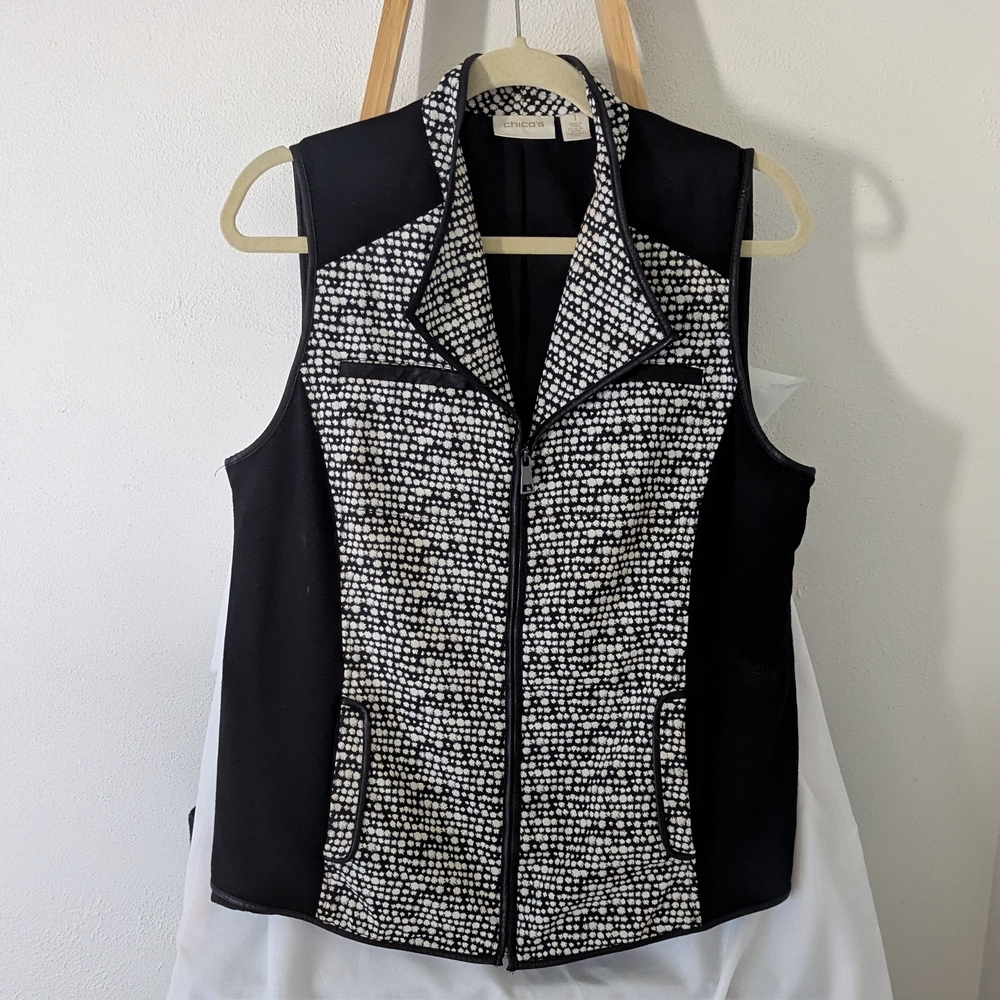 Chico's Black White Sleeveless Vest Sz M